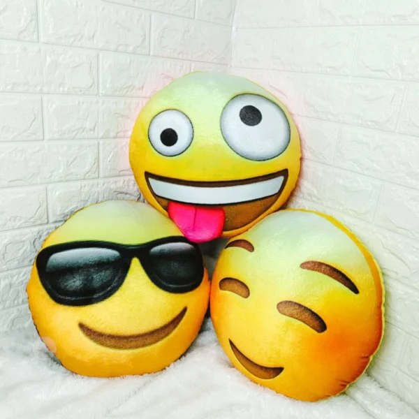 Bantal Custom Desain Emoji